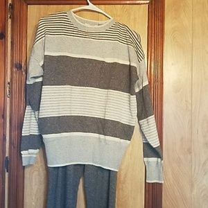 2 piece Liz Claiborne grey set
